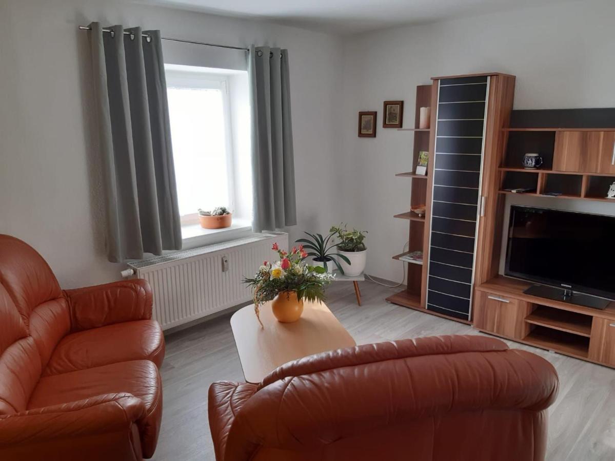 Neu! Ferienwohnung Hanka Crostwitz Ngoại thất bức ảnh
